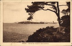 CPA Dinard Ssentier des Douaniers face a St Servan