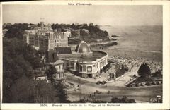 CPA Cote d'Emeraude Dinard Entree de la Plage et la Malouine