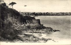 CPA Cote d'Emeraude Dinard L'Anse du Prieure vue prise de la Vicomte