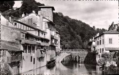 CPA Saint Jean Pied de Port (Bses Pyr) Vieilles Maisons sur la Nive
