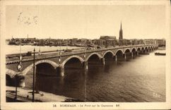 CPA Bordeaux Le Pont sur la Garonne