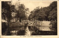 CPA Nimes Canal Romain