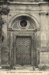 CPA Jouancy Porte d'entree du Chateau XIV siecle 