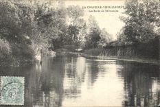 CPA La Chapelle Vieille Foret Les Bords de l'Armancon 