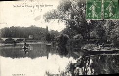 CPA Les Bords de l'Yonne Un Petit Barbison Bateau