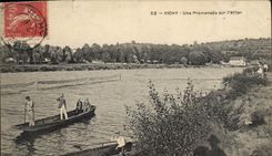 CPA Vichy Une Promenade sur l'Allier 