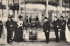 CPA Vichy Source de la Grande Grille 