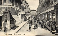 CPA Vichy Rue du Marche 