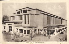 CPA Vichy Le Nouveau Marche 