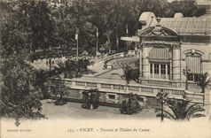 CPA Vichy Terrasse et Theatre du Casino 