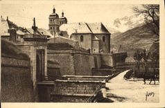 CPA Briancon Htes Alpes La Porte de Pignerol et l'Eglise 