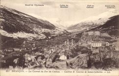 CPA Briancon Les Casernes du Fort du Chateau 