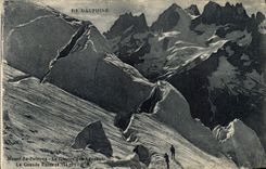 CPA Dauphine Massif du Pelvoux Le Glacier La Grande Ruine 