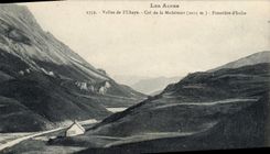 CPA Les Alpes Vallee de l'Ubaye Col de la Madeleine Frontiere d'Italie 