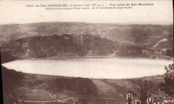 CPA Le Lac d'Issarles Ardeche Vue prise du Suc Ramenou 