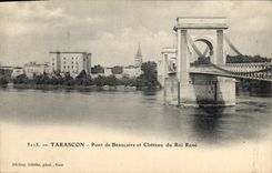 CPA Tarascon Pont de Beaucaire et Chateau du Roi Rene 