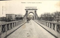 CPA Tarascon Le Pont suspendu sur le Rhone 
