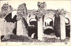 CPA Frejus Var Ruines des Arenes Romaines 