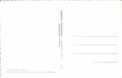 CPA Auxerre Yonne La Cathedrale prise des bords de l'Yonne 