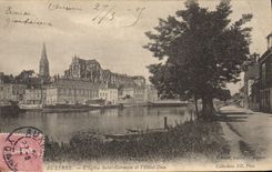 CPA Auxerre L'Eglise Saint Germain et l'Hotel Dieu 