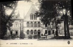 CPA Auxerre La Prefecture 