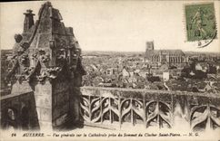 CPA Auxerre vue generale sur la Cathedrale prise du Sommet du Clocher Saint Pierre 