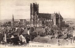 CPA Auxerre la Cathedrale vue du Belvedere Manifacier 
