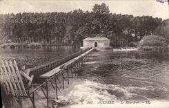 CPA Auxerre le Batardeau 