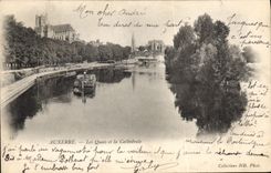 CPA Auxerre les Quais et la Cathedrale 