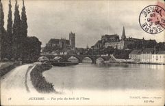 CPA Auxerre vue prise des Bords de l'Yonne 