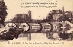 CPA Auxerre le Pont Neuf la Cathedrale et l'eglise Saint Germain 