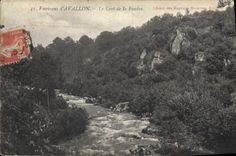 CPA Environs d'Avallon le Crot de la Foudre 