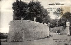 CPA Avallon Terrasses de la Petite Porte 