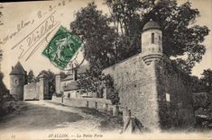 CPA Avallon la Petite Porte 