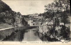 CPA Avallon Cousin le Pont Le Gour Vallon 