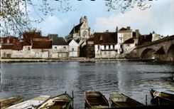 CPA Villeneuve sur Yonne Vue vers l'Eglise Notre Dame 