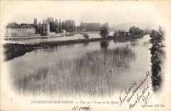 CPA Villeneuve sur Yonne Vue sur l'Yonne et les Quais 