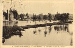 CPA Villeneuve sur Yonne La Fausse Riviere L'Ile et au fond le Quai du Commerce 