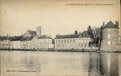 CPA Villeneuve sur Yonne La Tour Ronneville 