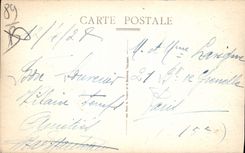 CPA Villeneuve sur yonne L'Yonne vue du Pont a gauche la Tour Bonneville de Marsangy a droite la cot