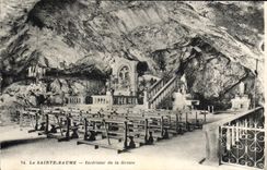 CPA La Sainte Baume Interieur de la Grotte 