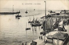 CPA Le Havre Les Jetees Bateaux