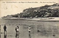 CPA Nice Harvais La Plage et la Pointe de la Heve 