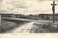 CPA Domremy Vue generale prise du Chemin de la Basilique 