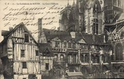 CPA La Cathedrale de Rouen La Cour d'Albane 