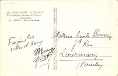 CPA Vichy Devant le Casino 