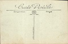 CPA Chateau de Versailles Une partie de la Cour d'Honneur 