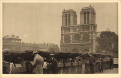 CPA Paris En Flanant Les Bouquinistes du Quai Saint Michel 