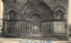 CPA St Leonard Haute Vienne Portail de l'Eglise 