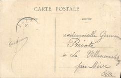 CPA Versailles Statue Hoche Notre Dame 